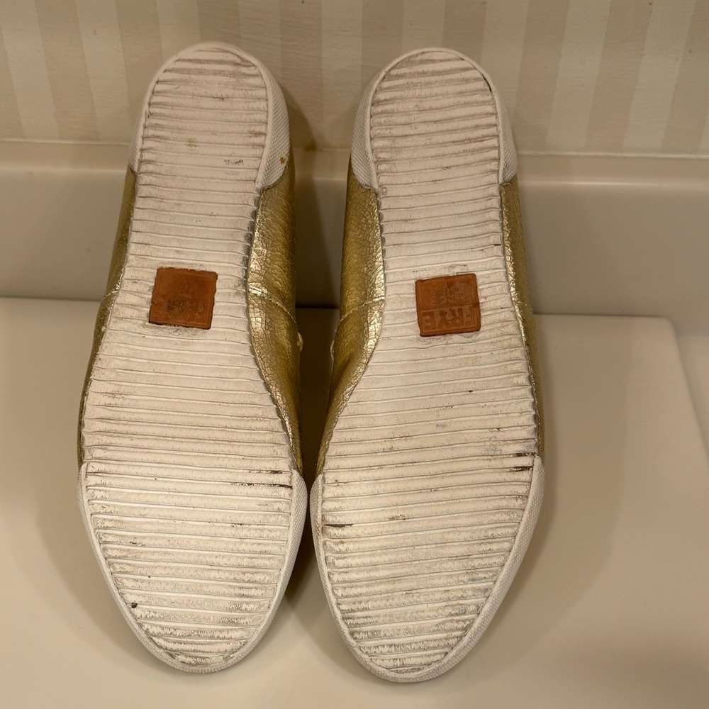 MFrye Melanie Metallic Gold Slip On Ballet Flats - Picture 11 of 16